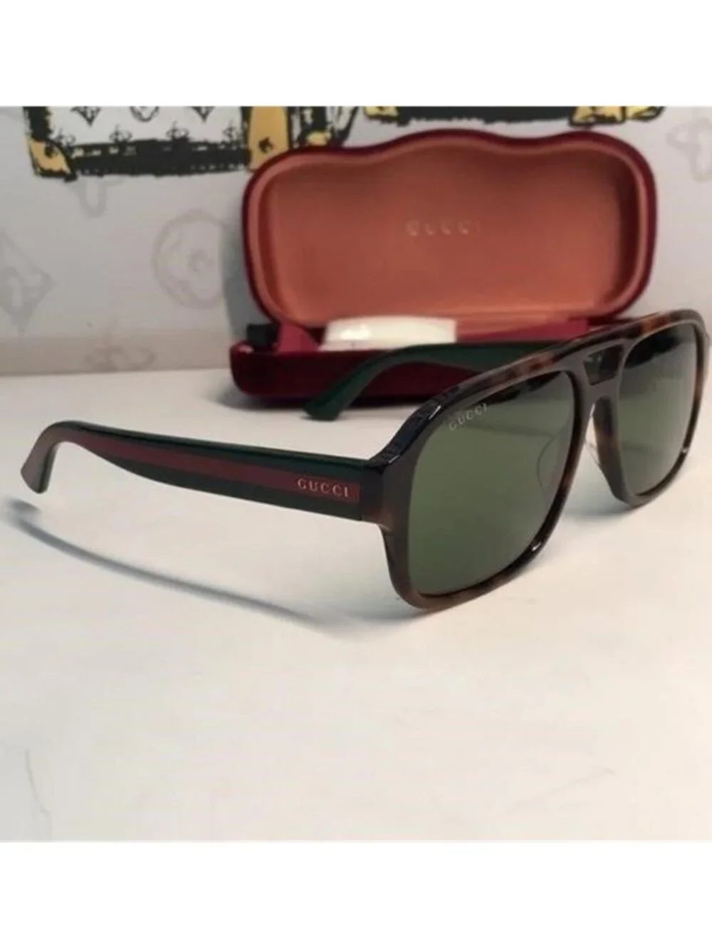 Gucci Tortoise Shell Sunglasses with Green Lenses GG0925s 002